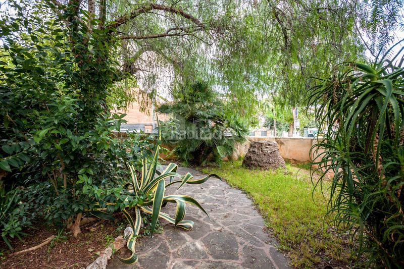 Foto 7f9ae4bf-0612-48ee-8765-b39b561f21e8. Casa amb aparcament a Montmar Castelldefels