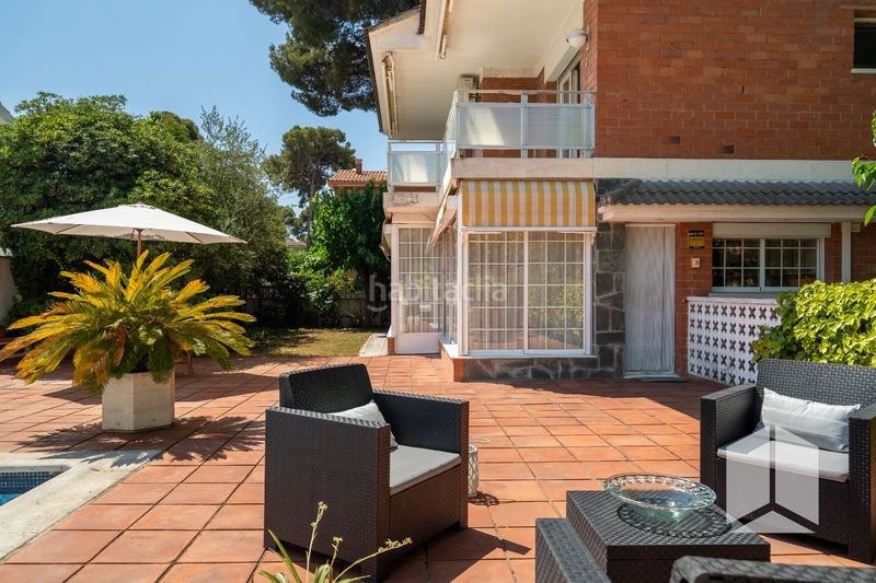 Foto 74907b18-2805-4c48-95b3-5b8639f031c9. Casa amb aparcament piscina a Montmar Castelldefels