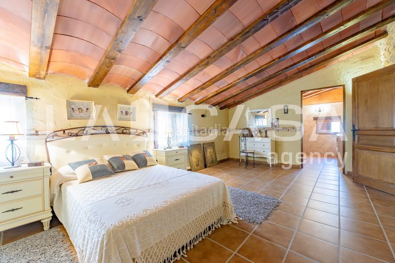 Foto b514a6d7-263b-421b-a14a-0dd1f6c0d7c7. Casa a Requena
