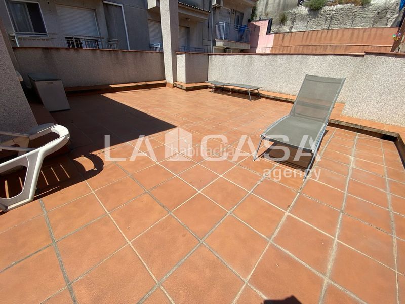 Foto 3c6e7bed-65e6-4ea6-b20b-18aeb325eb2e. Casa amb calefacció aparcament a Puigfred Badalona