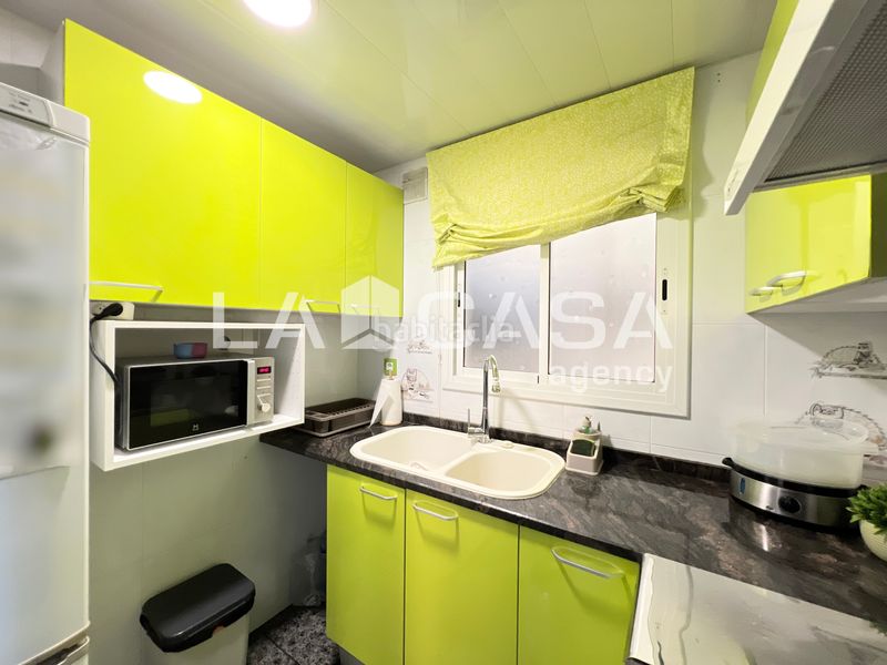 Foto a87a9080-c4b4-4a16-a98a-da95972b1818. Pis amb calefacció a Llefià Badalona