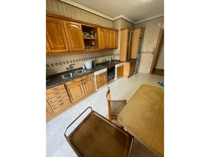 Foto e79462ad-cda2-46c9-932f-c00114063d0c. Pis amb aparcament a Centro Ciudad León