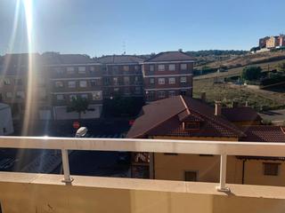 Duplex  León a collanzo. Venta de dúplex en villaquilambre