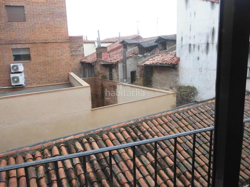 Foto e6d0d89f-db7d-4a22-a2eb-372773132ab5. Duplex avec chauffage dans Casco Antiguo León