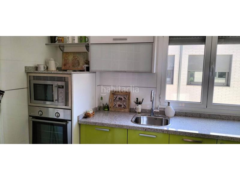 Foto c03f5f4f-cc70-443f-bfce-e7ec6f79ab5a. Apartament amb calefacció aparcament a San Claudio - La Chantría León