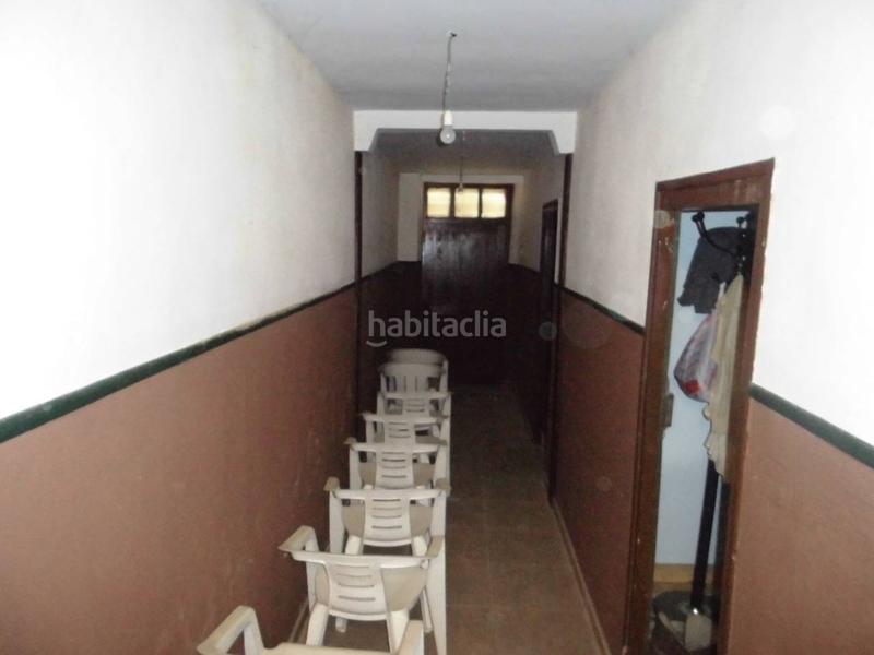 Foto 6332af94-6420-43ec-b773-97643966c655. Casa amb aparcament a Valdefresno