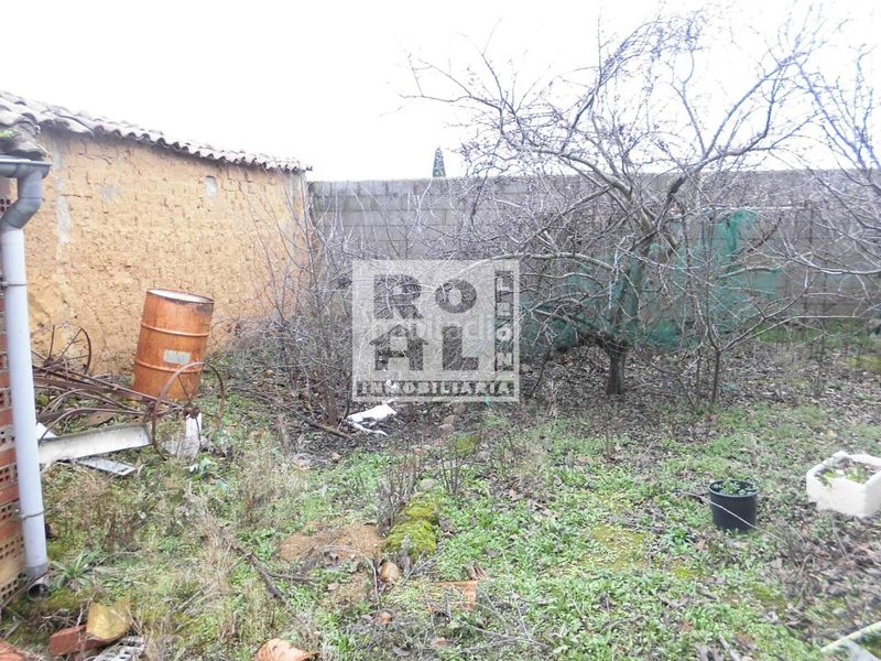 Foto 906e8a67-99c4-4d4c-a97d-88b422a2de6a. Casa  en venta en Valdefresno