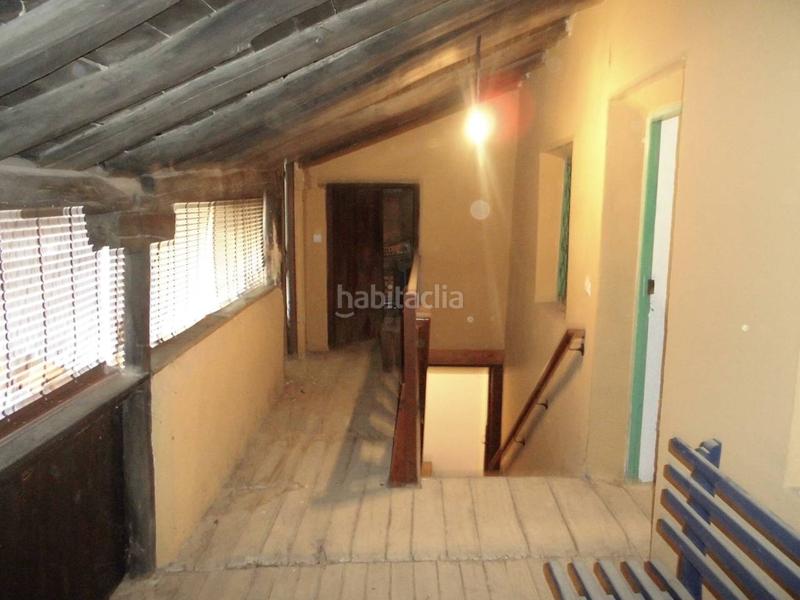 Foto 92b437b0-e40b-44d8-94f9-da676f12879b. Casa amb aparcament a Valdefresno