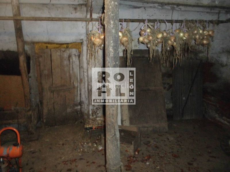 Foto 96a79094-727b-4b86-b0c8-b216b247f913. Casa  en venta en Valdefresno