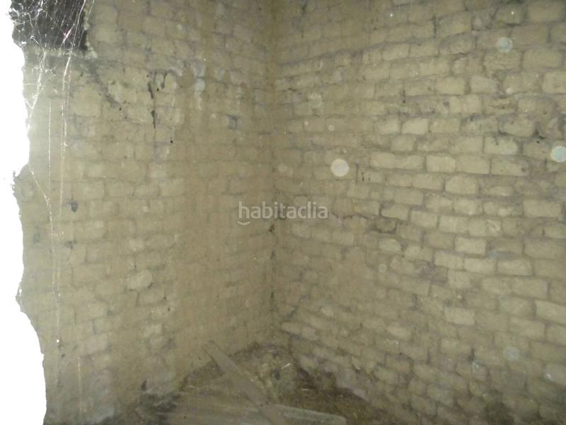 Foto 98ff8415-fd4b-4e5c-af9e-7297f523e660. Casa amb aparcament a Valdefresno