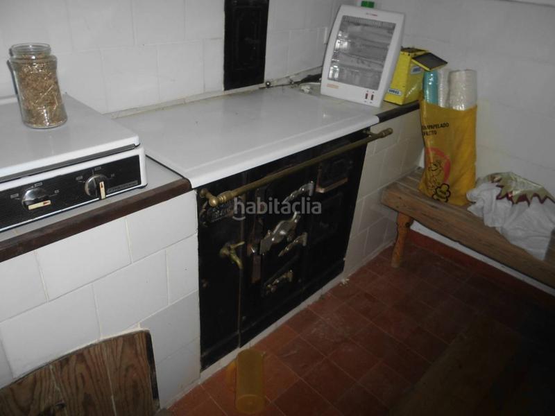 Foto 9d60f59e-efc4-451c-9e4d-86da430978a3. Casa amb aparcament a Valdefresno