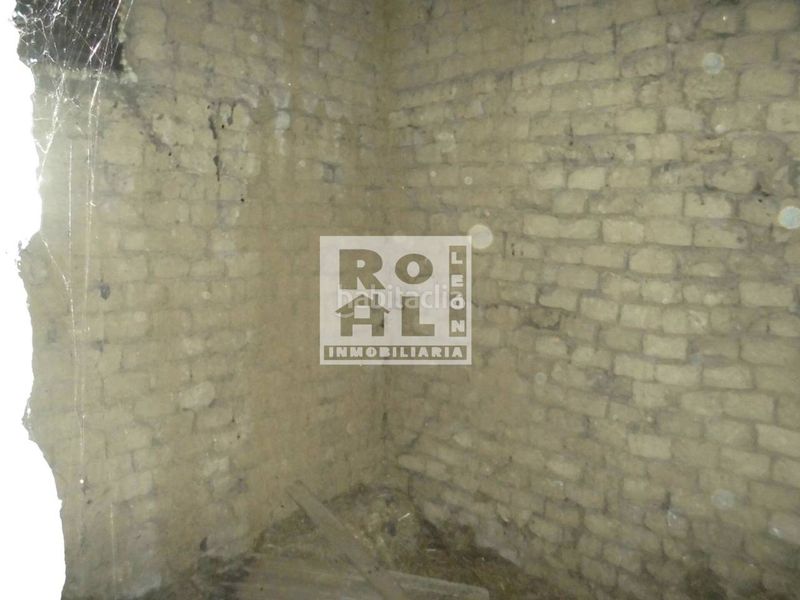 Foto aa8d4757-cbc2-4bd8-bd0b-0fb33aed4d34. Casa  en venta en Valdefresno