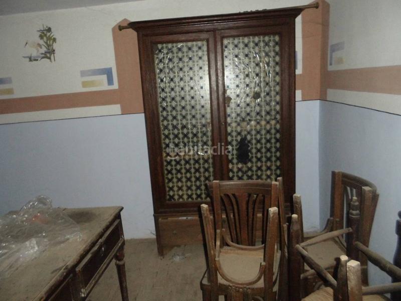 Foto b3526344-3d96-48a4-9f83-b246f3d803c6. Casa amb aparcament a Valdefresno