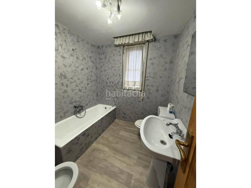 Foto 465610ef-027a-44ce-ab82-591c1c22cef7. Flat with heating parking in Centro Ciudad León