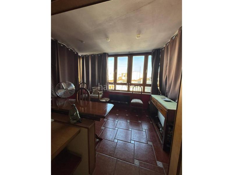 Foto 6b123bae-dc77-4c6e-ae87-11f22b1c8a2a. Flat with heating parking in Centro Ciudad León