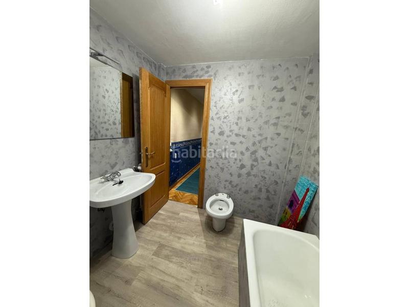 Foto d79b19ef-b388-43f1-9804-23aa194d6795. Flat with heating parking in Centro Ciudad León