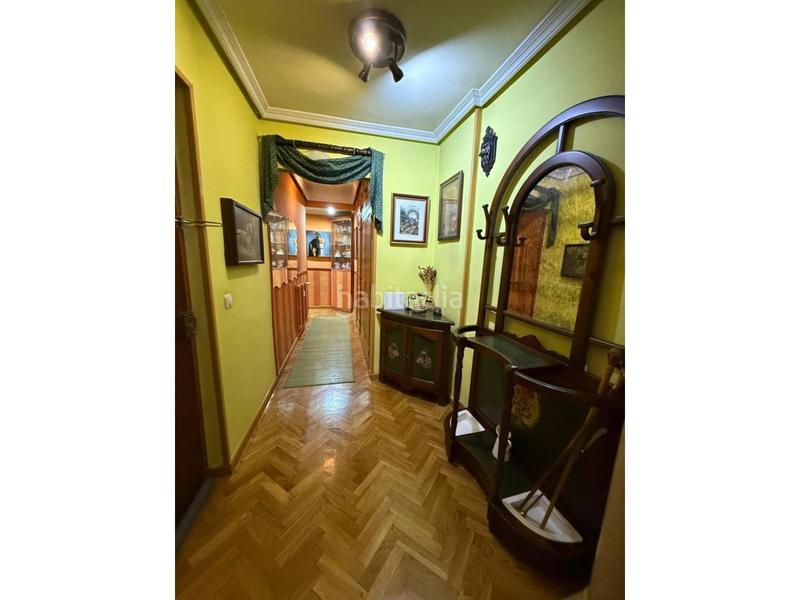 Foto f2ac3893-5151-458a-82aa-65f1917a2e47. Flat with heating parking in Centro Ciudad León