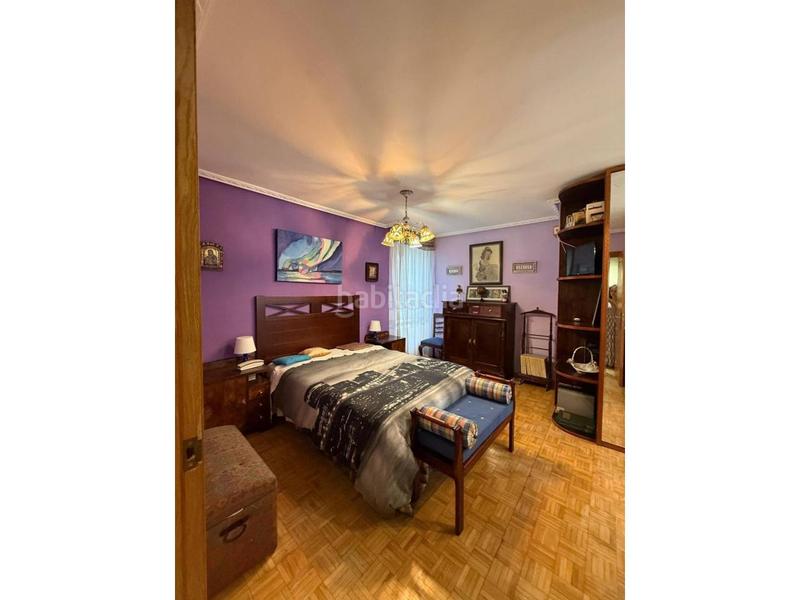 Foto fb9d4501-679f-4122-bbf5-00a8d3d7173a. Flat with heating parking in Centro Ciudad León