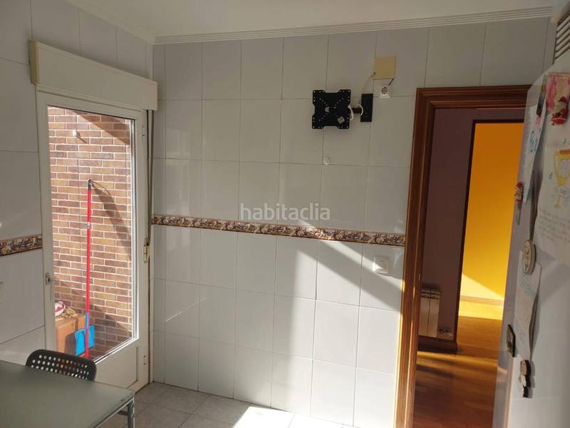 Foto 13a223df-56e1-40ca-b36c-9f54fb8991d9. Flat with heating in Armunia León