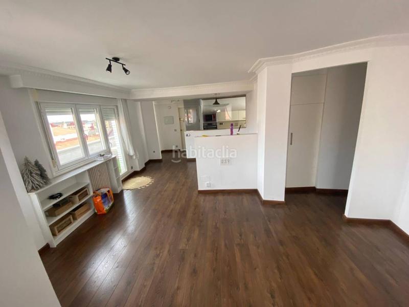 Foto 32fec378-95a9-4dd1-83d2-26537cc69a0a. Àtic a San Claudio - La Chantría León