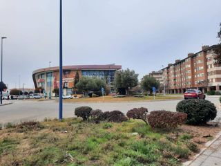 Flat  Avenida país leonés. Venta de piso moderno en león capital, en la zona cruceropinilla