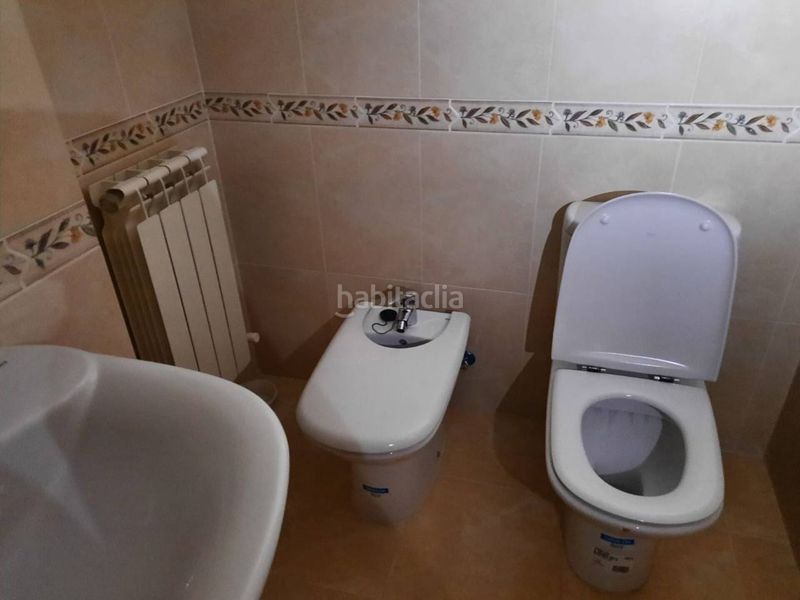 Foto da5c6a7b-4186-4b7f-a561-2aa507f6149a. Pis amb calefacció aparcament a El Soto León