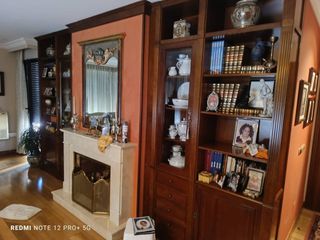 Pis  Calle fray luis de león. Venta de piso en león capital