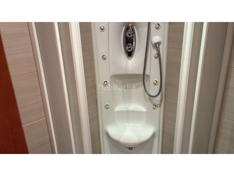 Foto b05de11e-976e-4eb8-88b2-214a58dc279b. Apartament amb calefacció aparcament a Centro Ciudad León