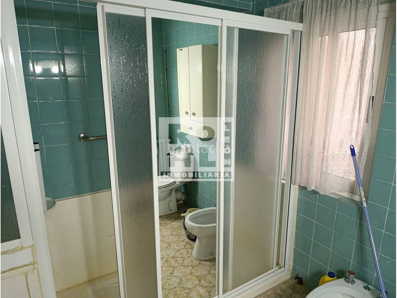 Foto c083b1f7-c780-40d5-a58c-26fe58d02966. Flat with heating in San Claudio - La Chantría León