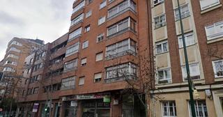 Pis  Paseo puente colgante. Piso en venta
