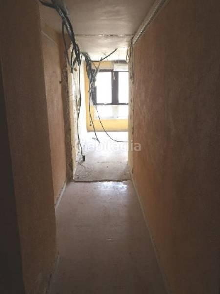 Foto 072c6378-2273-4f66-a2d9-6cbaa8efa356. Oficina  en venta en Campo Grande Valladolid