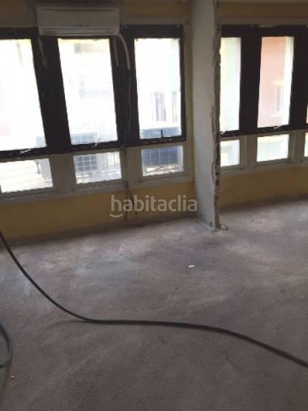 Foto c531cd6a-162f-4fb5-ba3c-fac36dfec500. Oficina  en venta en Campo Grande Valladolid