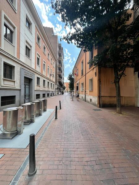 Foto 07f86782-61d5-4c0f-b44c-493087738018. Locale commerciale in Centro Valladolid