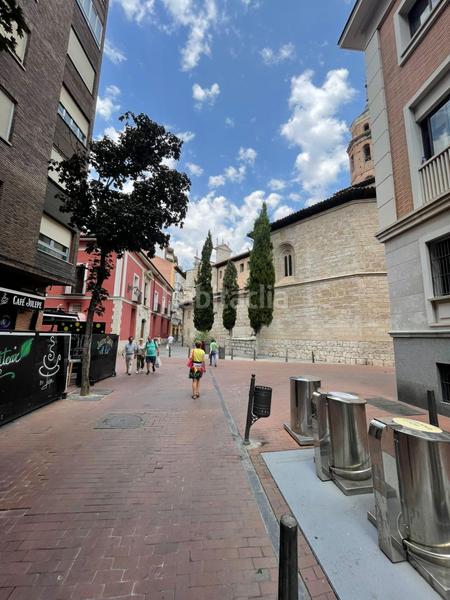 Foto ee64fdeb-7852-472a-93c7-a7115fb3edbb. Locale commerciale in Centro Valladolid