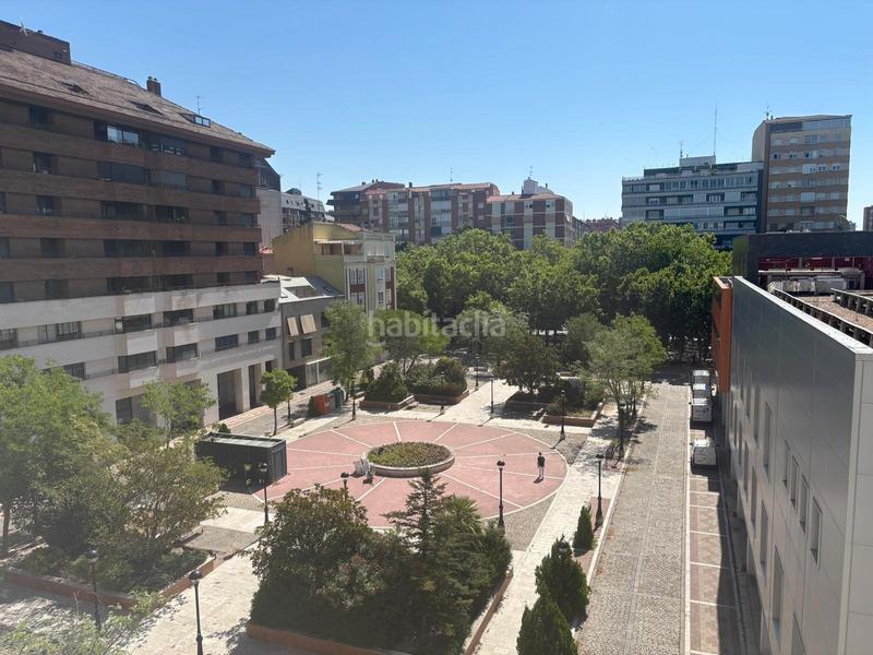 Foto 390c1ab6-6158-4691-8798-eba7c5e027ef. Appartamento con riscaldamento parcheggio in Plaza de Toros Valladolid