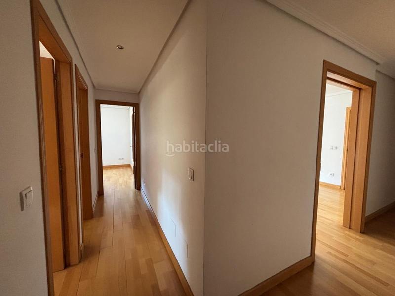 Foto efdabf19-1f9f-493d-be04-86d934e002d4. Appartamento con riscaldamento parcheggio in Plaza de Toros Valladolid