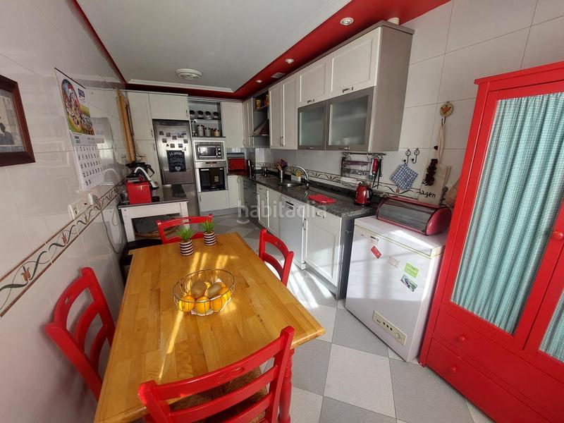 Foto 5082f73b-5569-4152-979d-93817c5ecc96. Casa a schiera con riscaldamento parcheggio in El Berrocal Valladolid