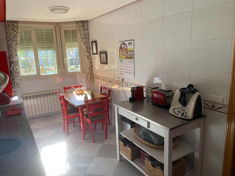 Foto 53db6219-29a1-4f80-948b-56a0408905f4. Casa a schiera con riscaldamento parcheggio in El Berrocal Valladolid