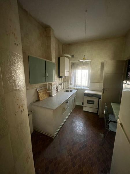 Foto b250baf1-bac9-4509-8b29-c28a2d0b56b2. Piso  en venta en La Victoria - Puente Jardín Valladolid