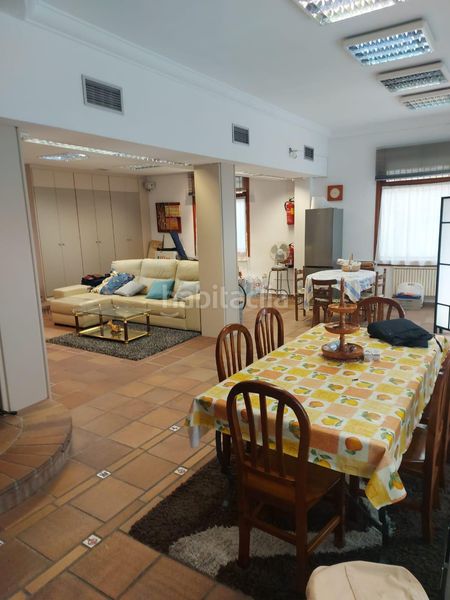 Foto fdaf3e4d-2d7e-4f13-a3a7-db0ea39bbbb8. Local comercial a Rueda