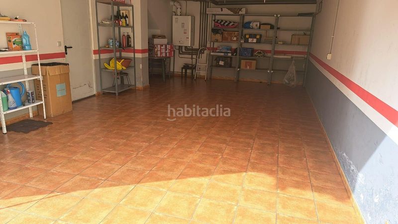 Foto c340fc8e-3b7a-47a0-b811-bab25ff728b3. Xalet amb calefacció aparcament piscina a La Victoria - Puente Jardín Valladolid
