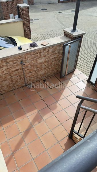 Foto fdbd6d94-c329-4eca-994d-64702e6e08a6. Xalet amb calefacció aparcament piscina a La Victoria - Puente Jardín Valladolid