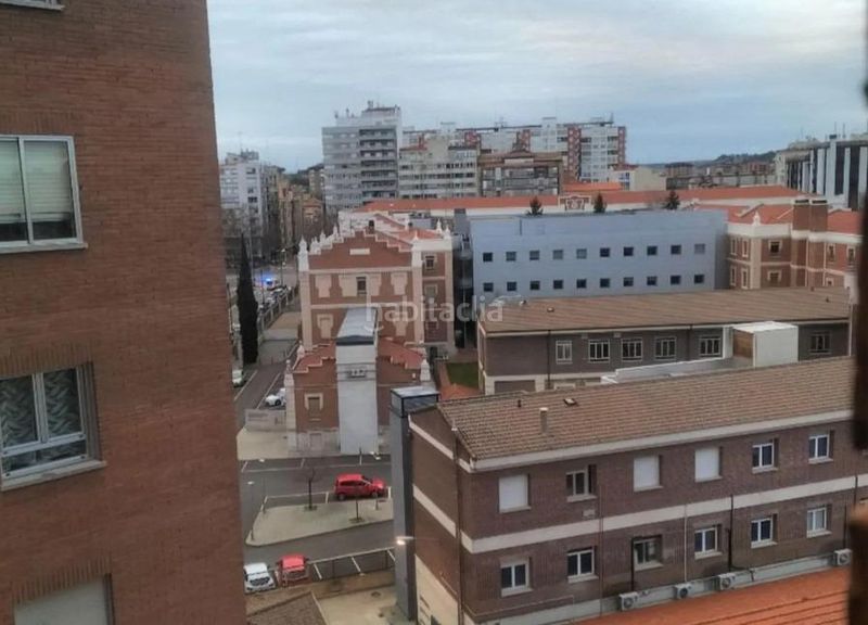 Foto a29d1c7a-4f05-4928-af56-ca5fa5926b11. Pis amb calefacció a Campo Grande Valladolid