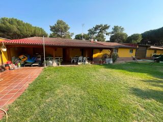 Xalet a Tudela de Duero. Chalet en venta