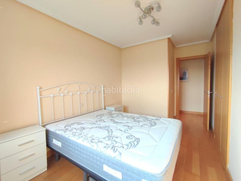 Foto b579dd41-a2d8-444d-9588-55a6d9a2a373. Pis amb calefacció aparcament piscina a Pinar del Jalón Valladolid