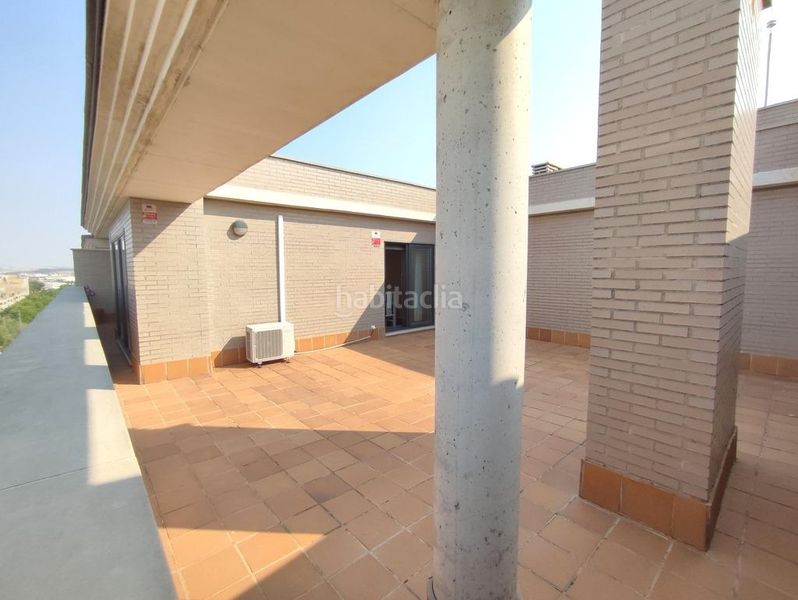 Foto f1dd9234-93c5-486f-9b85-e19e8c53bc3d. Pis amb calefacció aparcament piscina a Pinar del Jalón Valladolid