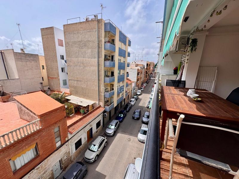 Foto e237ffc0-bd37-4412-8a69-48db82ba4ec3. Apartament a playa puerto de Sagunto Sagunt