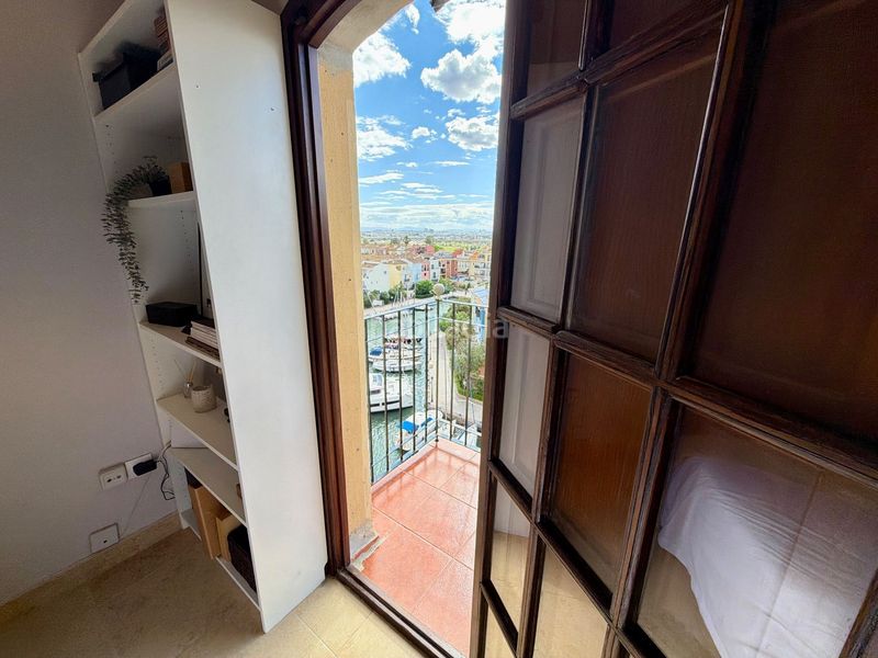 Foto 49725a54-f63a-4a16-bcb8-d4f50b9fb004. Apartament a Port Saplaya Alboraya
