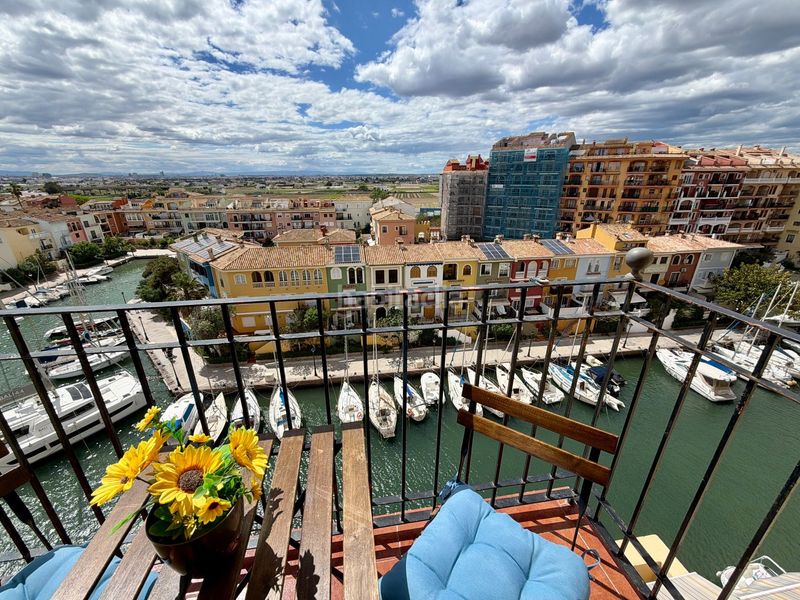 Foto a429e523-d364-447e-abe5-f15788f7c8a9. Apartament a Port Saplaya Alboraya