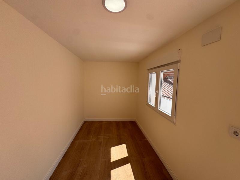Foto e0aab33b-6ae5-4bef-a8d7-7f5919fa4503. Casa en Avenida de Abril-9 de Octubre Sagunt